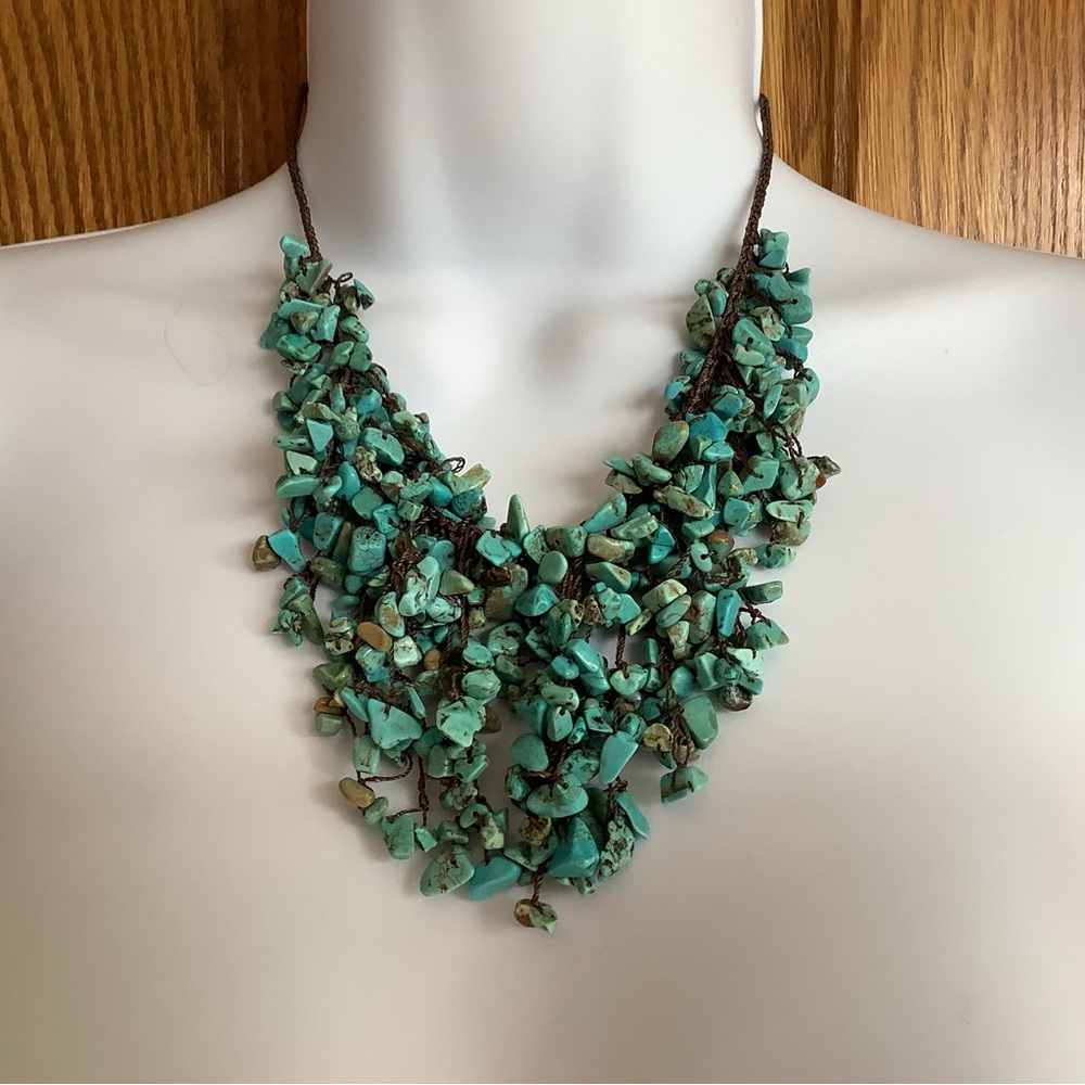 Turquoise chips/stone? Necklace